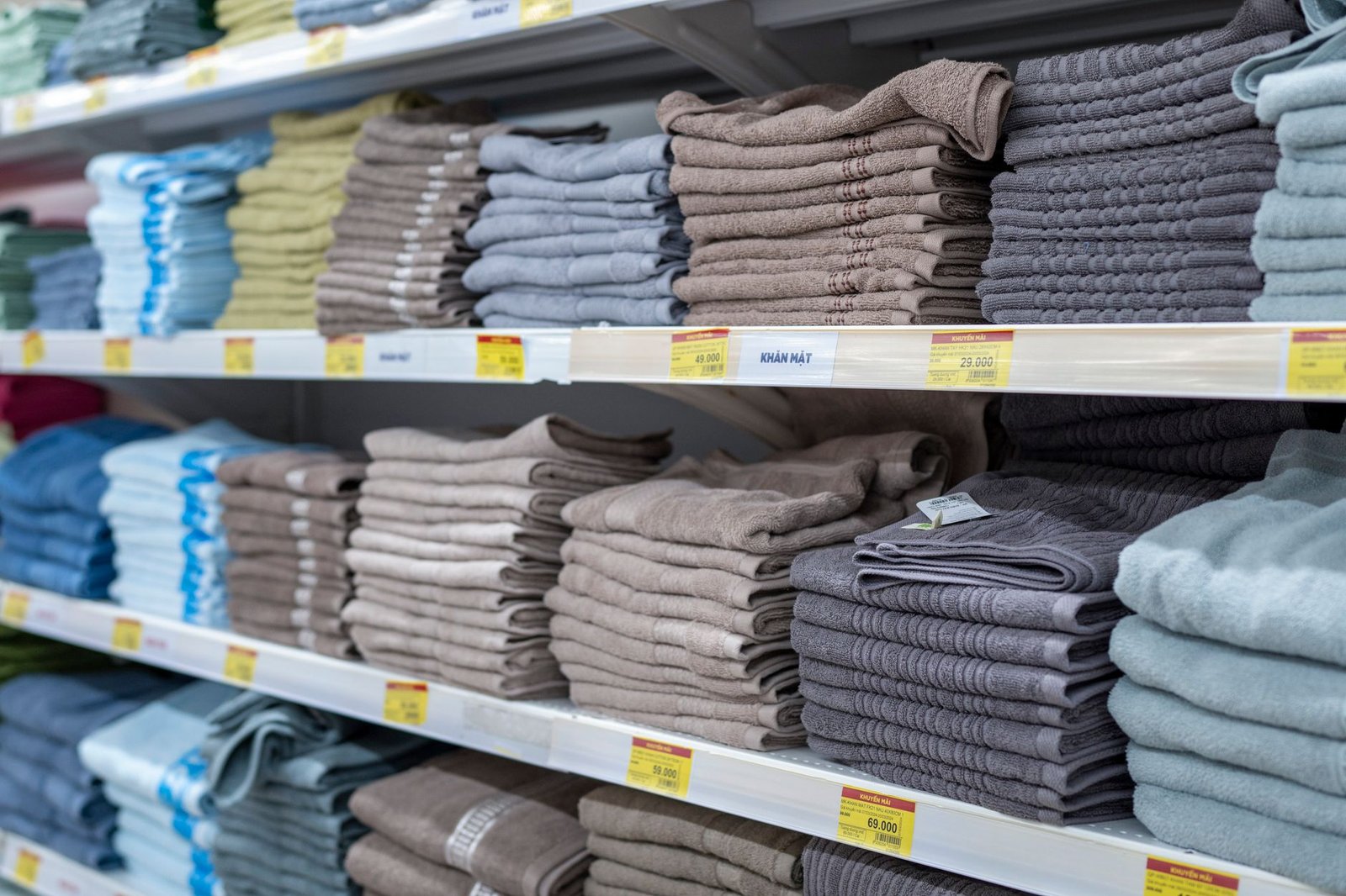 Layered bedding and coordinated textiles for a comfortable first home