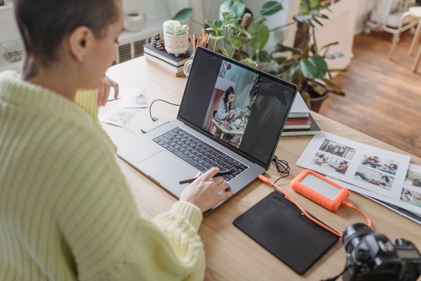 Luminar Neo promotional scene highlighting an accessible creative photo workflow